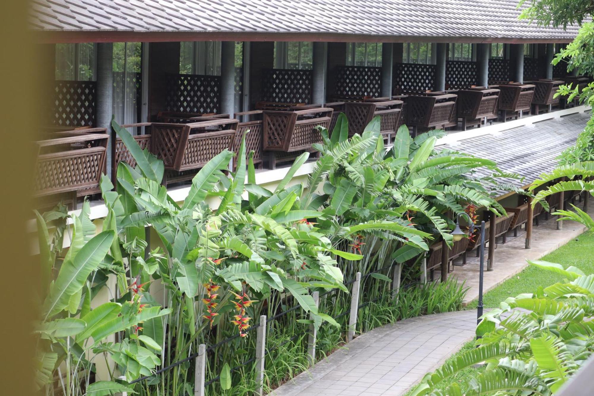 Royal River Kwai Resort And Spa Kanchanaburi Exterior foto